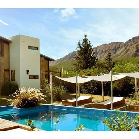 فندق كابيلا ديل مونتيفي  La Lomada Cabanas المظهر الخارجي الصورة